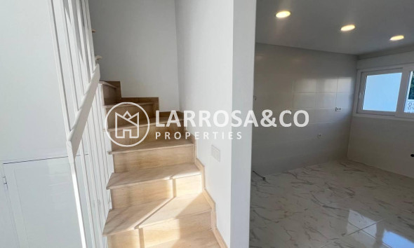 Resale - Semi-detached house - Torrevieja - Los Balcones - Los Altos del Edén