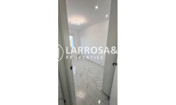 Resale - Semi-detached house - Torrevieja - Los Balcones - Los Altos del Edén