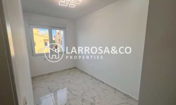 Resale - Semi-detached house - Torrevieja - Los Balcones - Los Altos del Edén