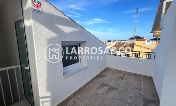 Resale - Semi-detached house - Torrevieja - Los Balcones - Los Altos del Edén