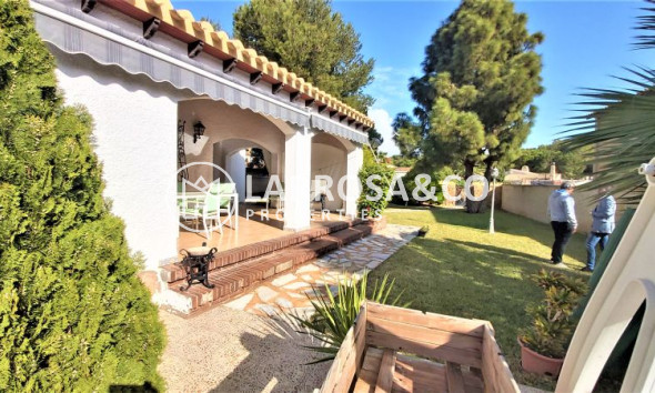 Herverkoop - Villa - Torrevieja - Costa Blanca