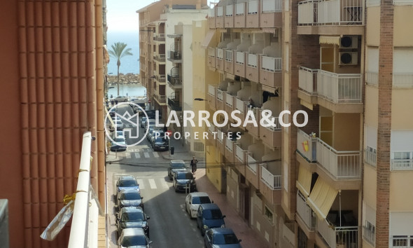 Resale - Apartment - Torrevieja - CENTRE PLAYA DEL CURA LAS PISCINAS