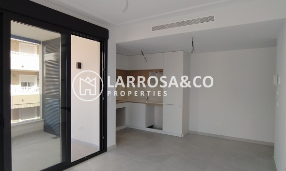 Resale - Apartment - Torrevieja - CENTRE PLAYA DEL CURA LAS PISCINAS