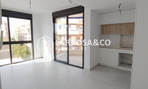 Resale - Apartment - Torrevieja - CENTRE PLAYA DEL CURA LAS PISCINAS