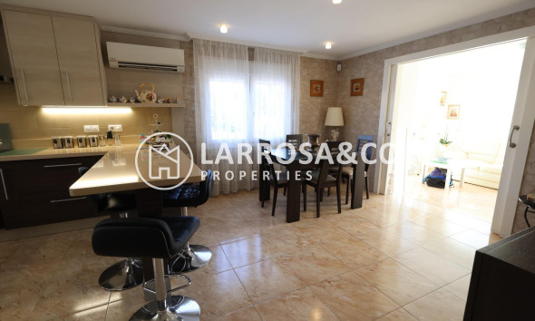 Resale - Detached House/Villa - Torrevieja - Costa Blanca