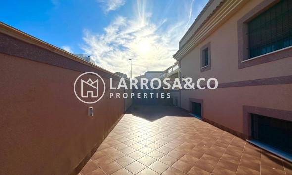 A Vendre - Semi-detached house - Torrevieja - La siesta