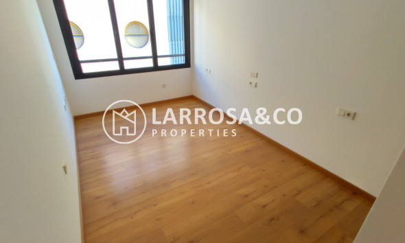 Вторичный рынок - Квартира - Торревьеха - Puerto