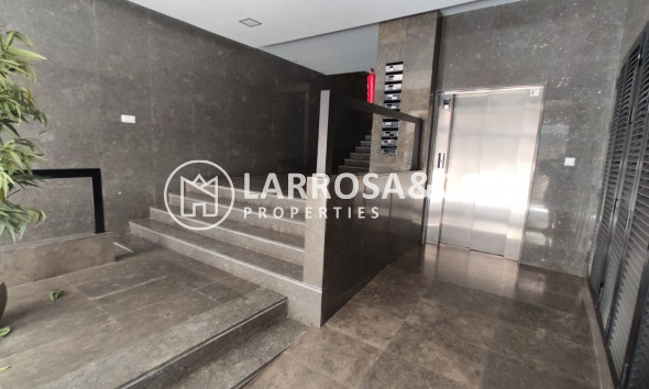 Вторичный рынок - Квартира - Торревьеха - Puerto