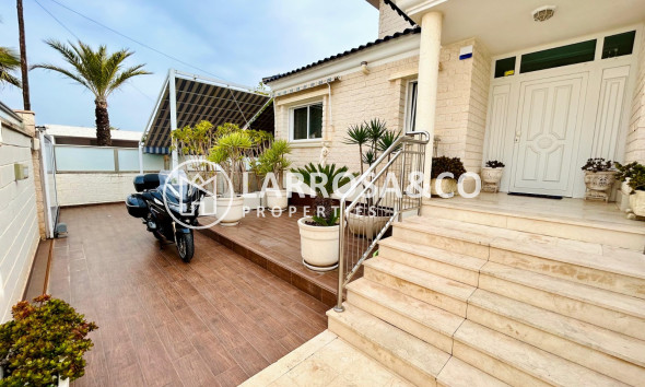 A Vendre - Villa - Torrevieja - Costa Blanca