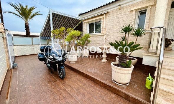 A Vendre - Villa - Torrevieja - Costa Blanca