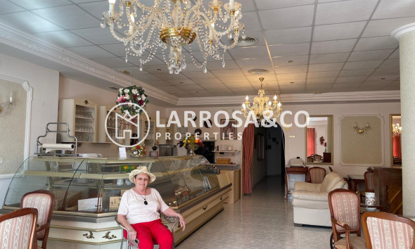 Reventa - Local - Guardamar del Segura - Costa Blanca