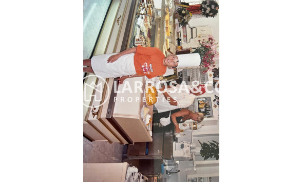 Reventa - Local - Guardamar del Segura - Costa Blanca