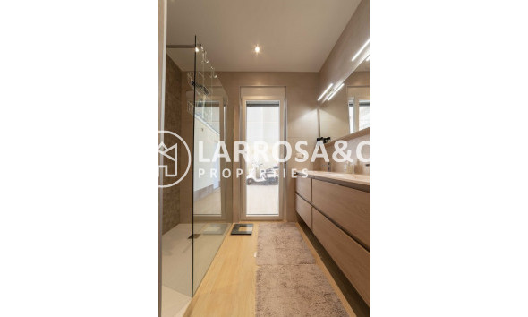 Herverkoop - Villa - Torrevieja - Costa Blanca