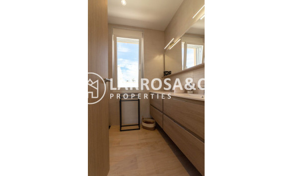 Herverkoop - Villa - Torrevieja - Costa Blanca