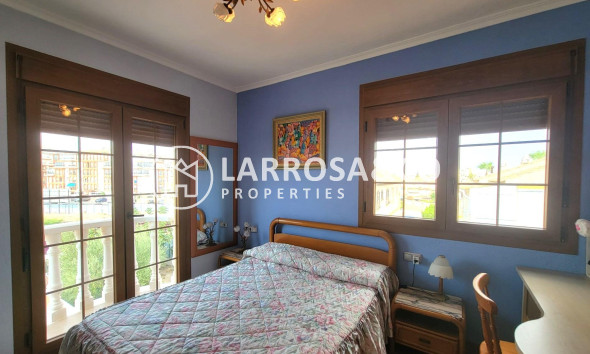 Herverkoop - Villa - Torrevieja - Aguas Nuevas