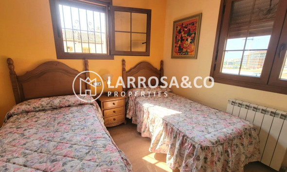 Herverkoop - Villa - Torrevieja - Aguas Nuevas