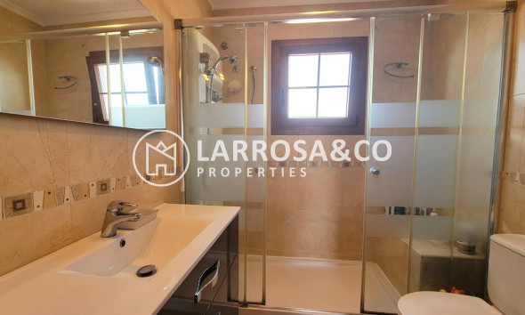 Herverkoop - Villa - Torrevieja - Aguas Nuevas