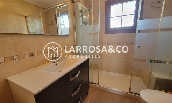 Herverkoop - Villa - Torrevieja - Aguas Nuevas