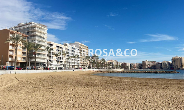Resale - Apartment - Torrevieja - Estacion de autobuses