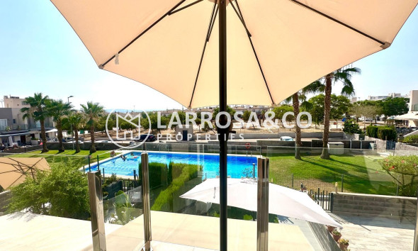 Herverkoop - Semi-detached house - Torrevieja - Aguas Nuevas