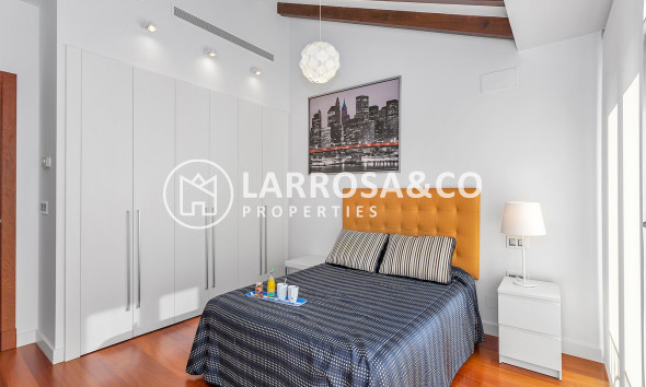 Herverkoop - Villa - Algorfa - Inland