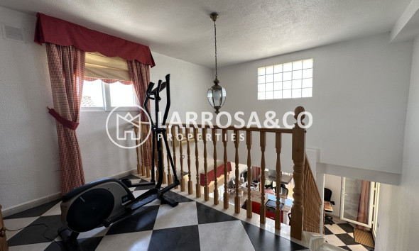 Reventa - Chalet - Villamartín - Costa Blanca