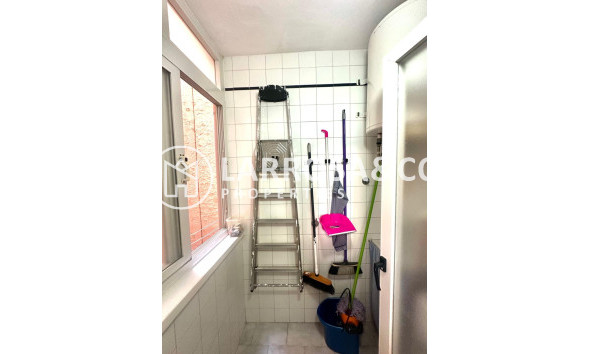 Resale - Apartment - Torrevieja - Centro