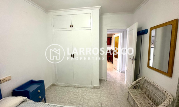Resale - Apartment - Torrevieja - Centro
