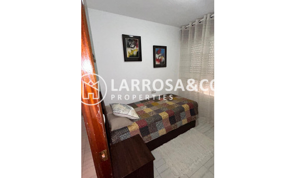 Herverkoop - Semi-detached house - Torrevieja - Centro