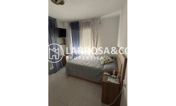 Herverkoop - Semi-detached house - Torrevieja - Centro