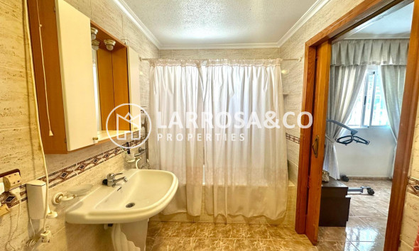 Reventa - Apartamento - Torrevieja - Playa del cura