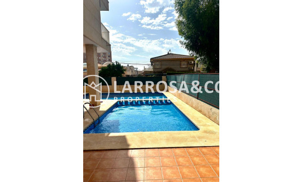 Reventa - Apartamento - Torrevieja - Playa del cura