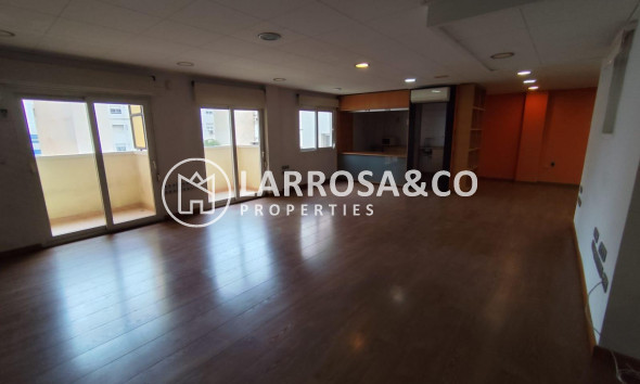 Herverkoop - Apartment - Torrevieja - Puerto