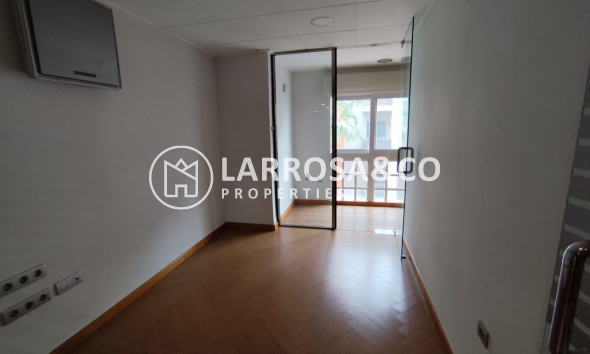 Herverkoop - Apartment - Torrevieja - Puerto