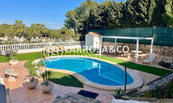Reventa - Chalet - Villamartín - Costa Blanca