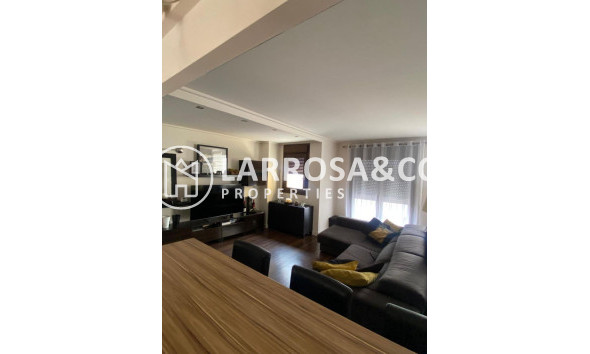 Herverkoop - Villa - Torrevieja - Centro - Muelle Pesquero