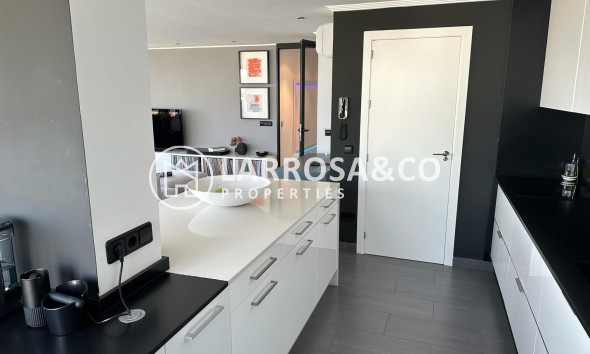 Resale - Penthouse  - Torrevieja - El Acequión - Los Náufragos