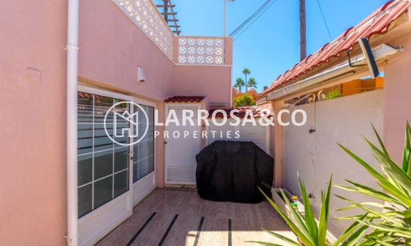 Вторичный рынок - Таунхаус - Торревьеха - Los Frutales/ La Rosaleda