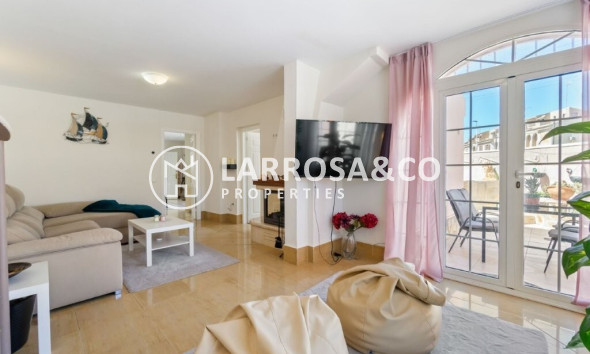 Вторичный рынок - Таунхаус - Торревьеха - Los Frutales/ La Rosaleda