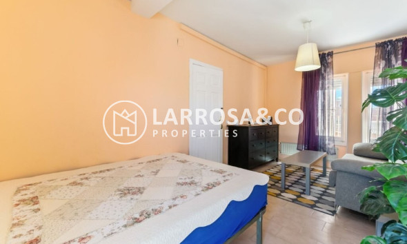 Вторичный рынок - Таунхаус - Торревьеха - Los Frutales/ La Rosaleda