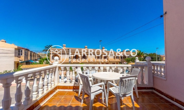 Вторичный рынок - Таунхаус - Торревьеха - Los Frutales/ La Rosaleda