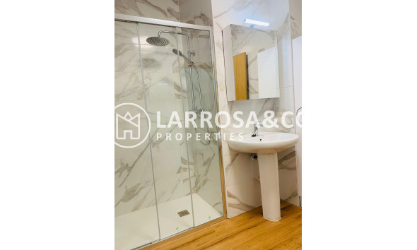 Вторичный рынок - Квартира - Торревьеха - Playa del cura