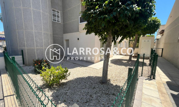 Herverkoop - Apartment - Torrevieja - Aguas Nuevas