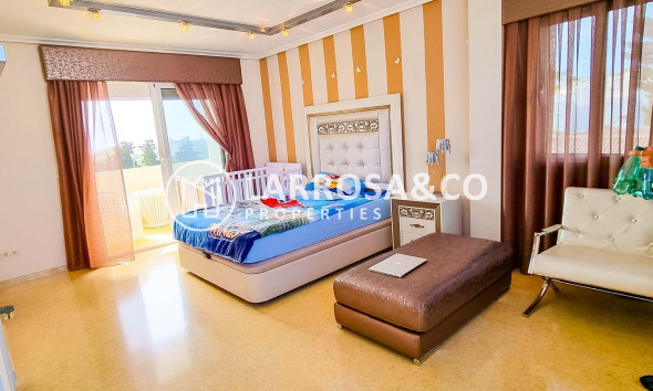 Herverkoop - Villa - Torrevieja - Torre la mata