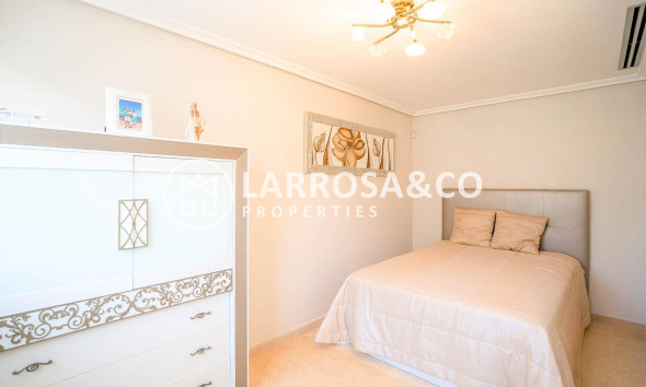 Herverkoop - Villa - Torrevieja - Torre la mata