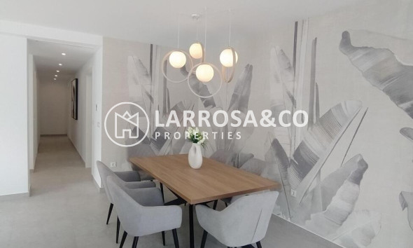 Resale - Apartment - Torrevieja - Torreblanca