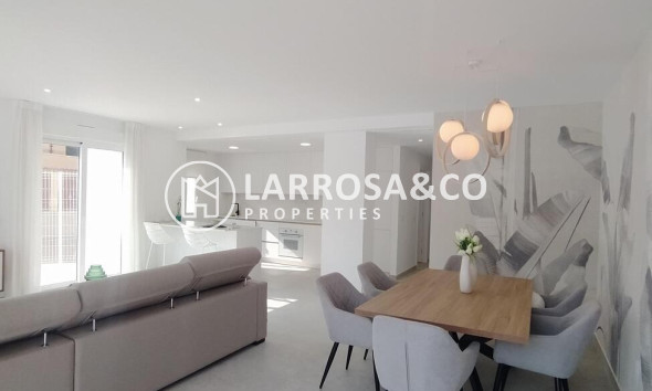 Resale - Apartment - Torrevieja - Torreblanca