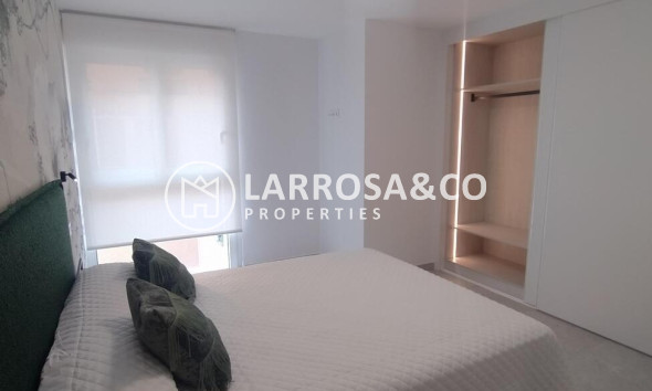Resale - Apartment - Torrevieja - Torreblanca