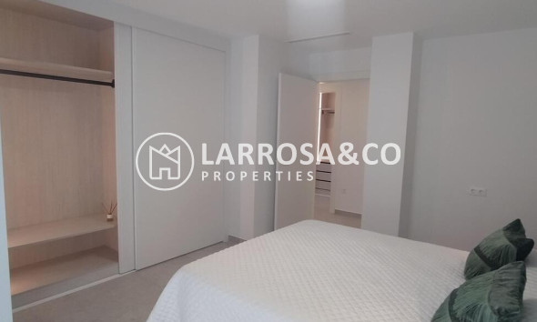 Resale - Apartment - Torrevieja - Torreblanca