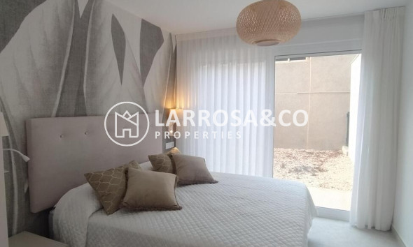 Resale - Apartment - Torrevieja - Torreblanca